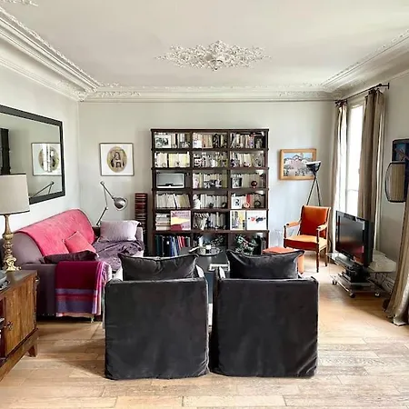 Charmant Flat In Batignolles