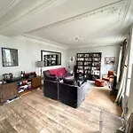 Charmant Flat In Batignolles